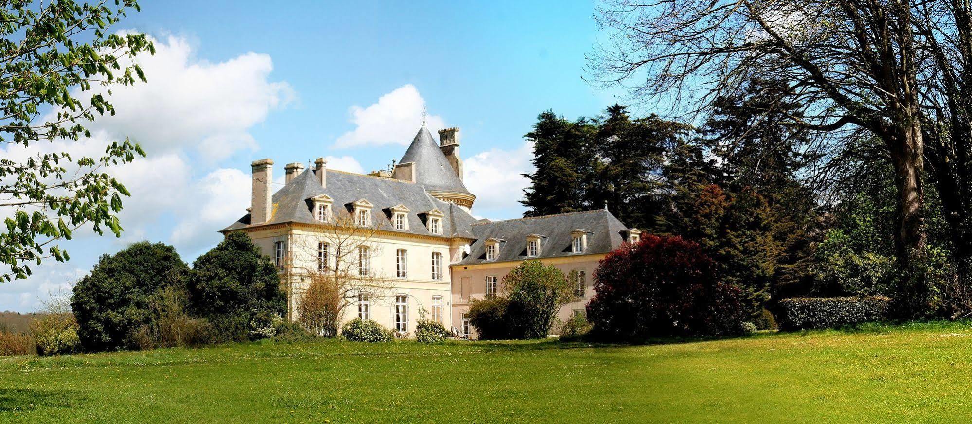 Hotel De Boisgelin Pléhédel Exteriér fotografie